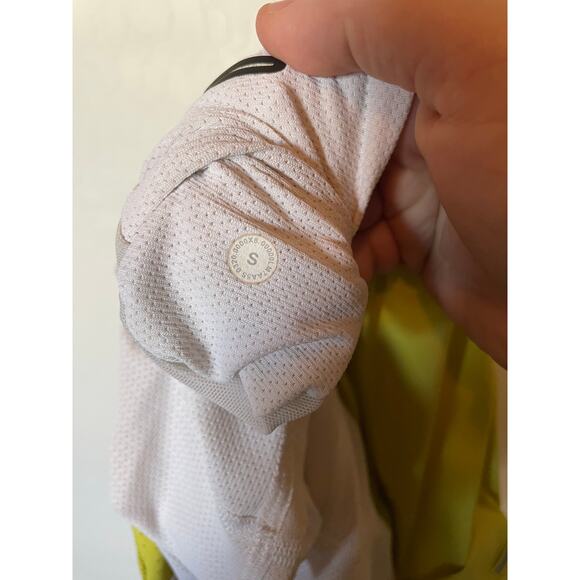 Lululemon Men's Surge Short 4" Golden Lime - Lined Running Short Size Small - Picture 3 of 3